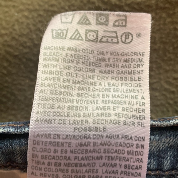 Levi’s 515 Boot Cut jeans. Size 4M. Waist approx 29 “. Inseam approx 29” - Picture 5 of 12